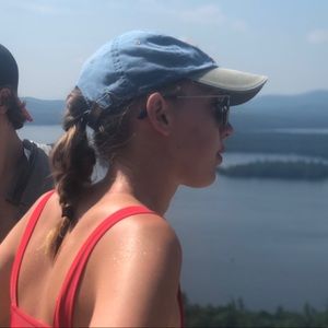 Meet your Posher, Emma